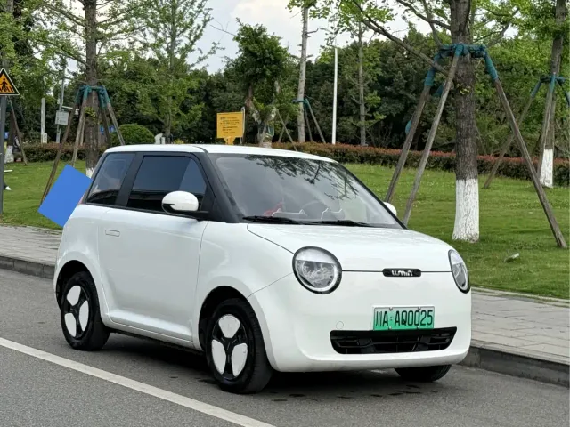 Changan Lumin — Фото автомобиля 4