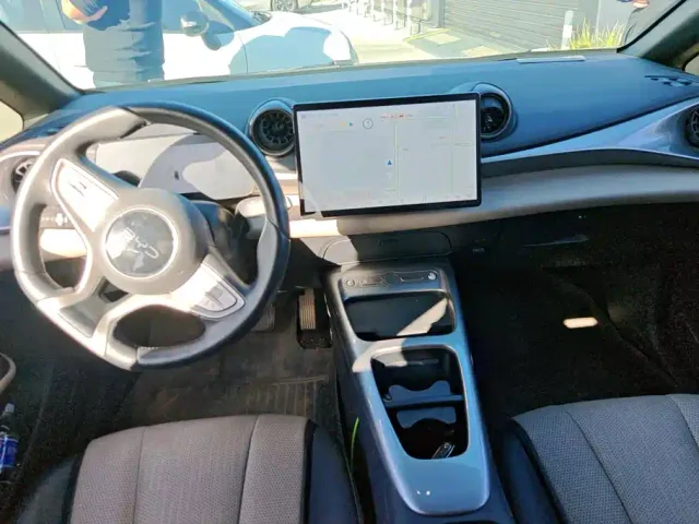 BYD Dolphin — Фото автомобиля 12
