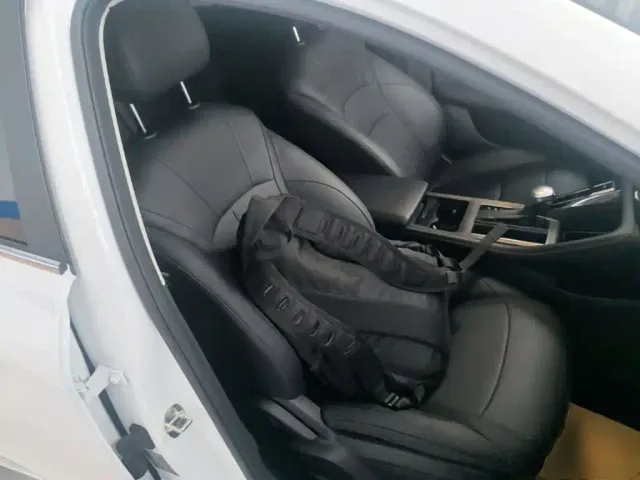 Roewe i5 — Фото автомобиля 24