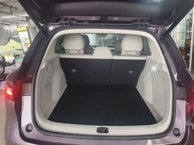Leapmotor B10 — Фото автомобиля 18