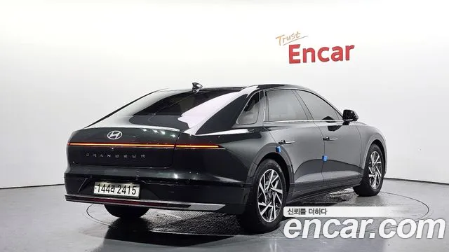 Hyundai Grandeur Grandeur (GN7) 2.5 Бензин 2WD — Фото автомобиля 2