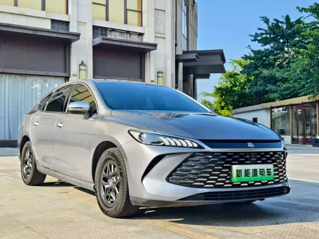 BYD Qin PLUS — Фото автомобиля 3