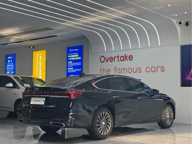 Buick LaCrosse — Фото автомобиля 6