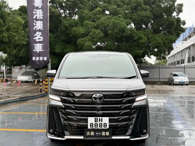 Toyota Vellfire — Фото автомобиля 2