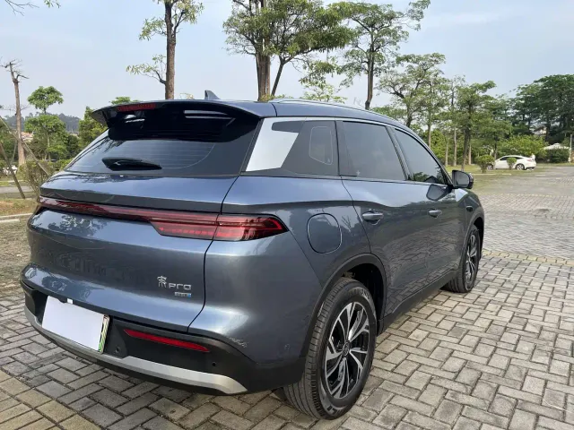 BYD Song Pro — Фото автомобиля 4