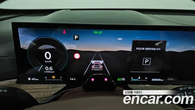 Genesis GV80 — Фото автомобиля 8