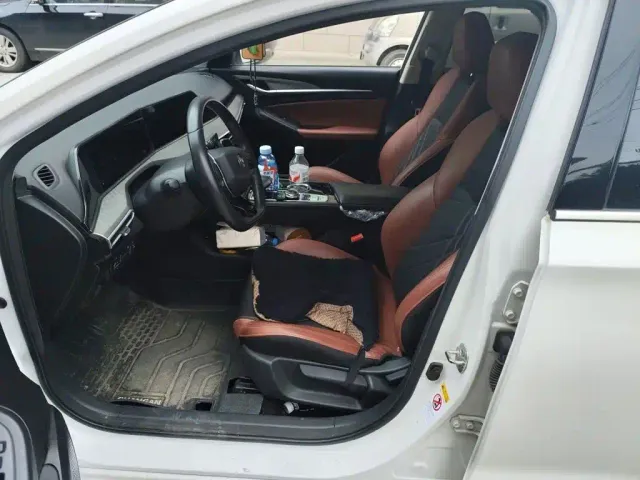 Changan Eado — Фото автомобиля 7