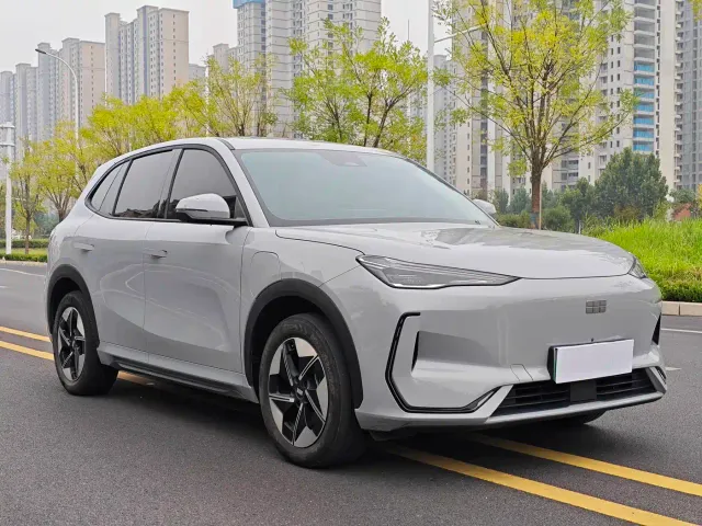 Geely Galaxy E5 — Фото автомобиля 3