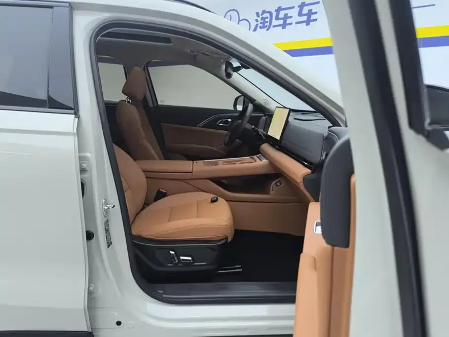 Haval Haval Xiaolong MAX 2025 Hi4 165 Ultra Smart Drive Edition — Фото автомобиля 8