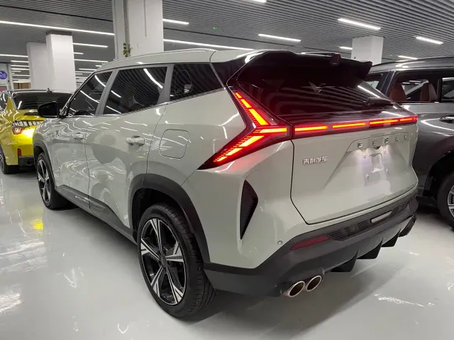Geely Boyue — Фото автомобиля 15