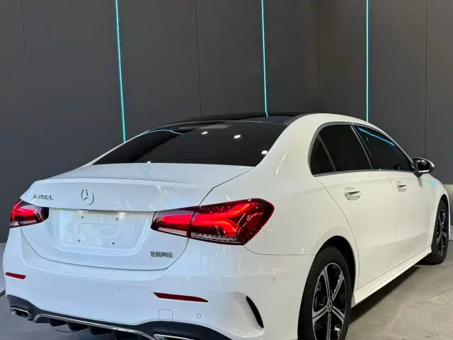 Mercedes-Benz A-Class — Фото автомобиля 6