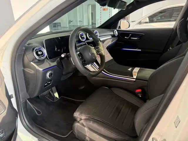 Mercedes-Benz C-Class — Фото автомобиля 10