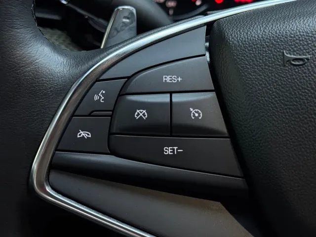 Cadillac XT5 — Фото автомобиля 14