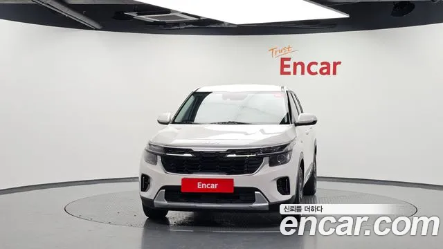 Kia Seltos Бензин 1.6 турбо 2WD — Фото автомобиля 3