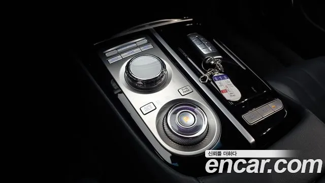 Genesis G80 Бензин 2.5 турбо AWD — Фото автомобиля 7