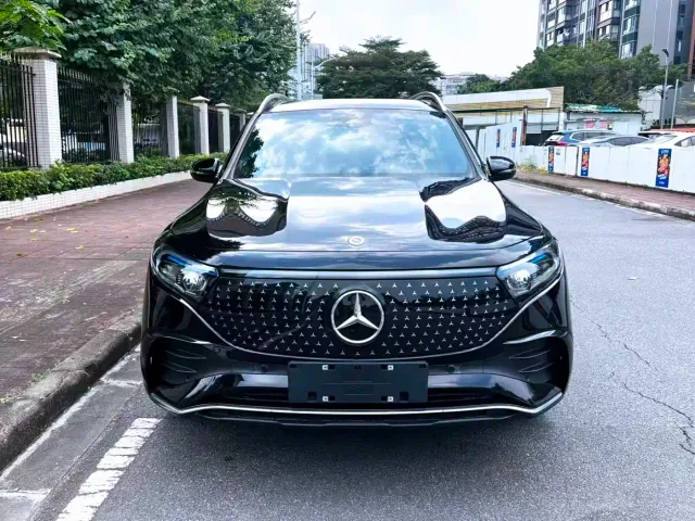 Mercedes-Benz EQB — Фото автомобиля 2