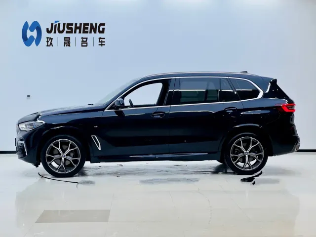BMW X5 — Фото автомобиля 3