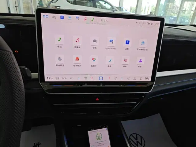 Volkswagen Passat — Фото автомобиля 8