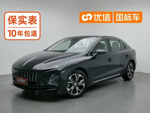 Фотография автомобиля — Hongqi E-QM5