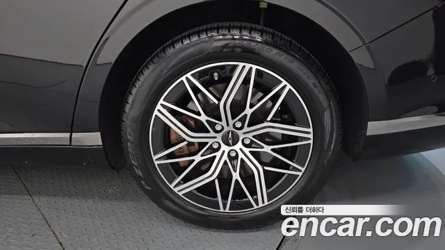 Genesis G90 RS4 — Фото автомобиля 6