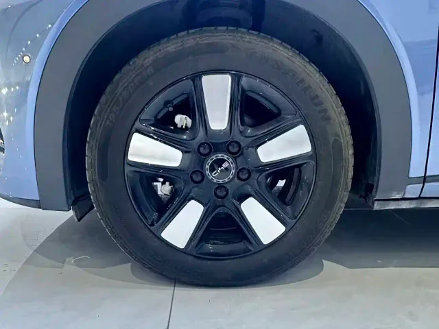 BYD Dolphin — Фото автомобиля 3