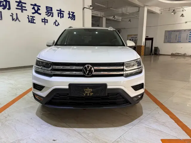 Volkswagen Tharu — Фото автомобиля 2