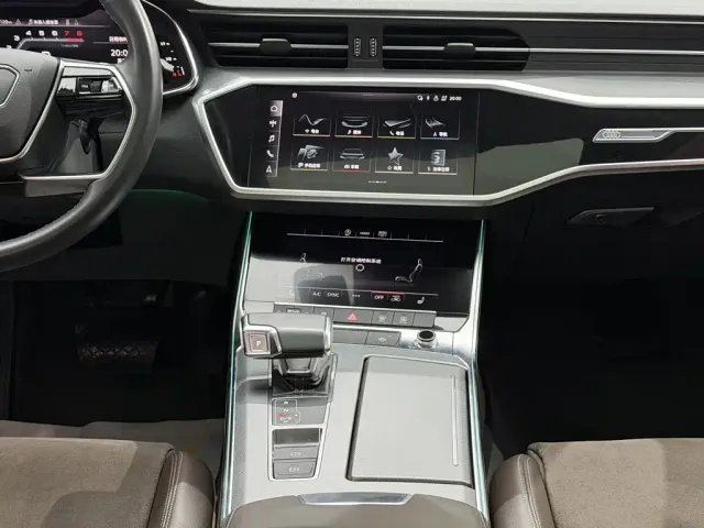 Audi A7L — Фото автомобиля 20