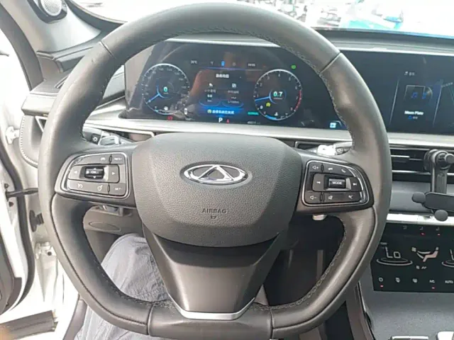 Chery Tiggo 8 PLUS — Фото автомобиля 10
