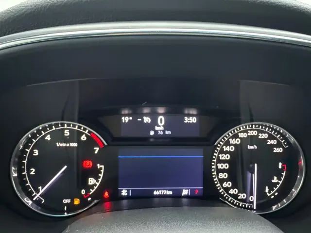 Cadillac CT5 — Фото автомобиля 9