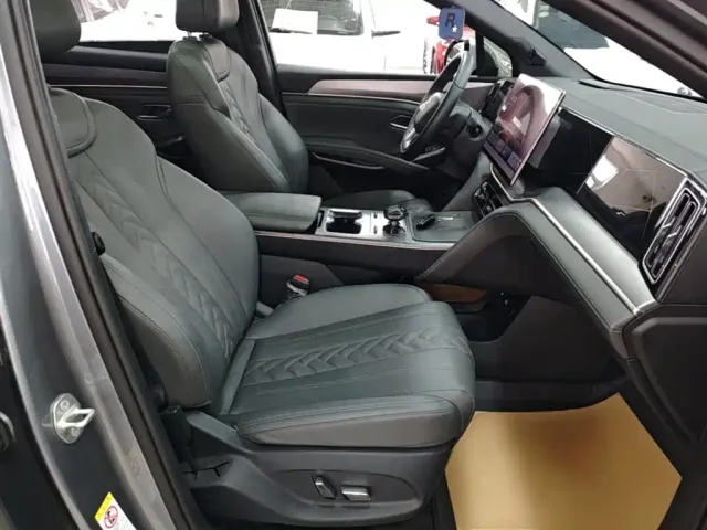 BYD Song L DM-i — Фото автомобиля 24