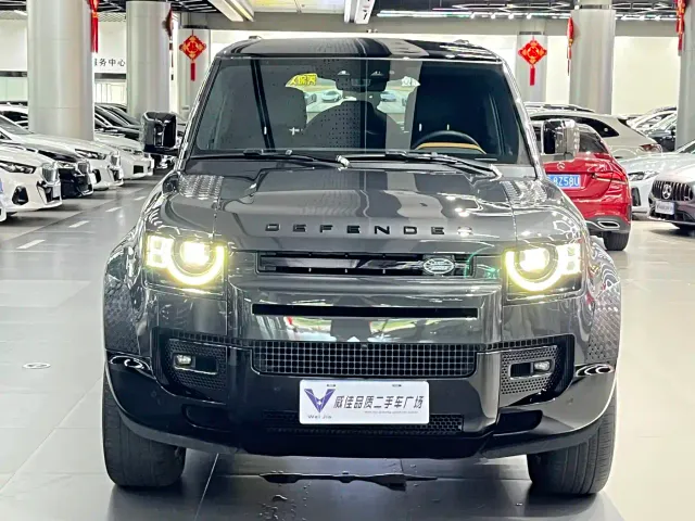 Land Rover Defender — Фото автомобиля 2