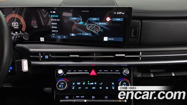 Hyundai Santafe — Фото автомобиля 9