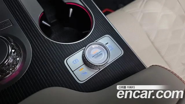 Genesis GV80 Coupe — Фото автомобиля 28
