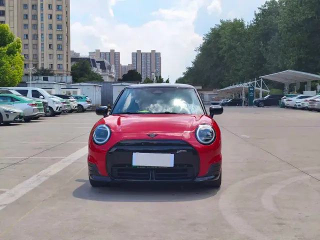 MINI Cooper — Фото автомобиля 2