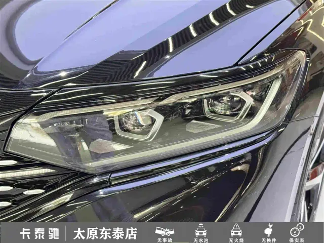 Volkswagen Passat — Фото автомобиля 11