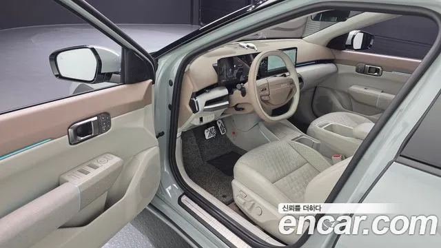 Kia EV4 — Фото автомобиля 10