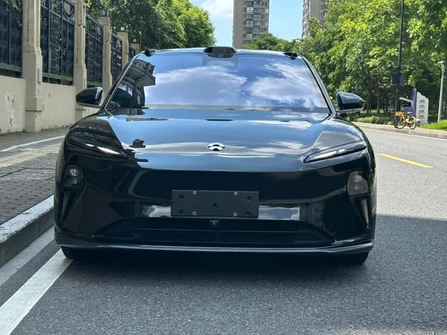 Nio ET5 — Фото автомобиля 2