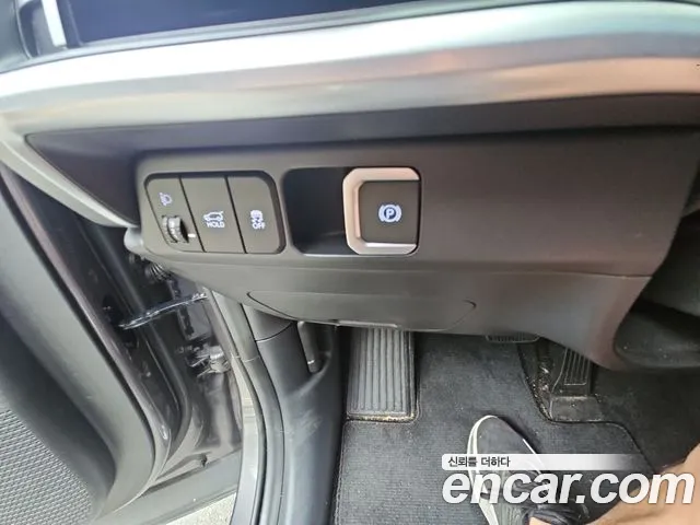 Hyundai Santa Fe MX5 — Фото автомобиля 17