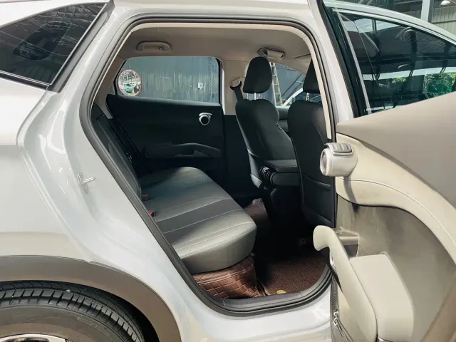 BYD Yuan PLUS — Фото автомобиля 20