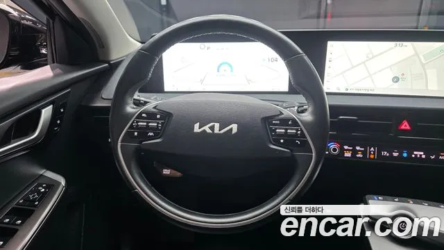 Kia EV6 — Фото автомобиля 14