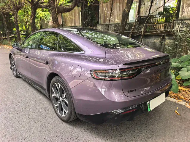 Luxeed S7 — Фото автомобиля 5