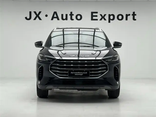 Jetour X70 Plus — Фото автомобиля 2