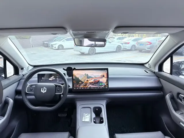 Leapmotor Leapmotor C10 2024 410 Comfort Edition — Фото автомобиля 5
