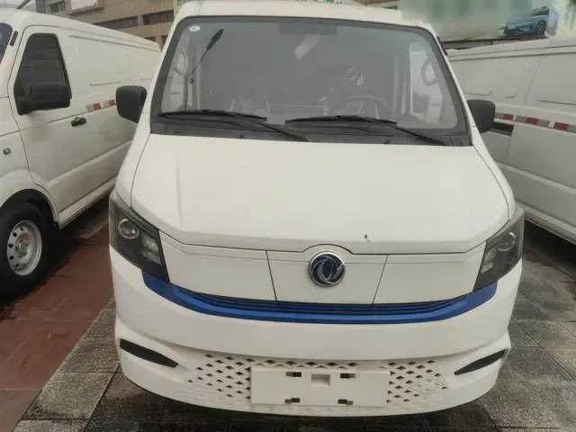 Dongfeng Yufeng EM27 — Фото автомобиля 2