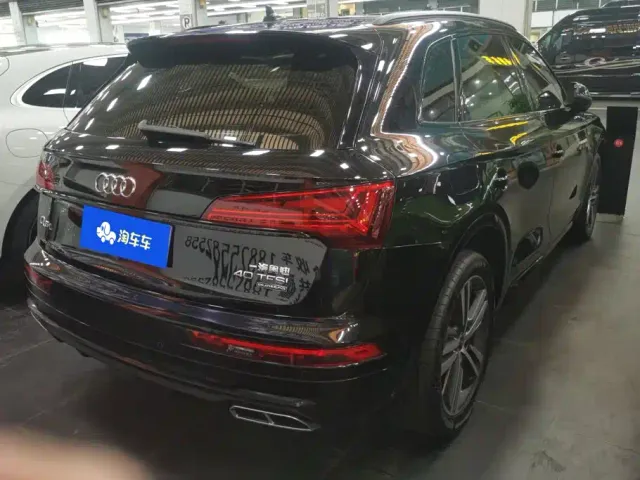 Audi Q5L — Фото автомобиля 3