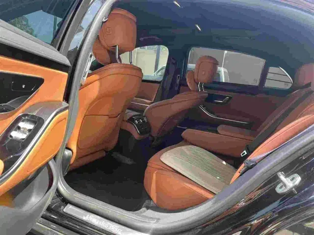 Mercedes-Benz S-Class — Фото автомобиля 9