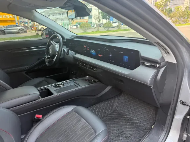 Ford Mondeo — Фото автомобиля 6