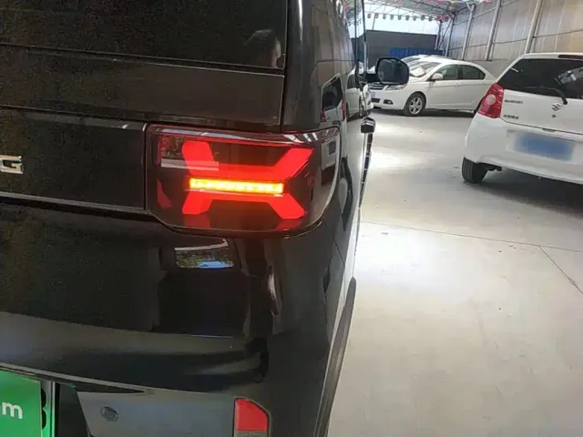Wuling Hongguang Mini EV — Фото автомобиля 7