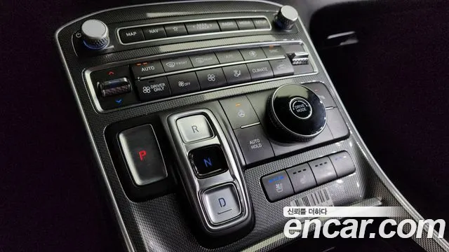Hyundai Santafe — Фото автомобиля 7