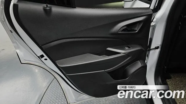 ChevroletGMDaewoo Trax Trax Кроссовер — Фото автомобиля 23